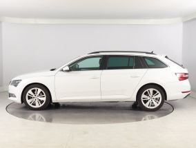 Škoda Superb - 2016