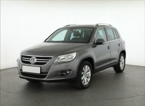 Volkswagen Tiguan - 2010
