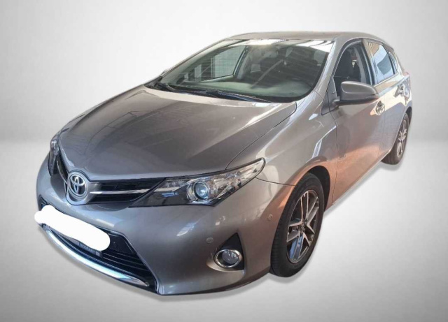 Toyota Auris 2014