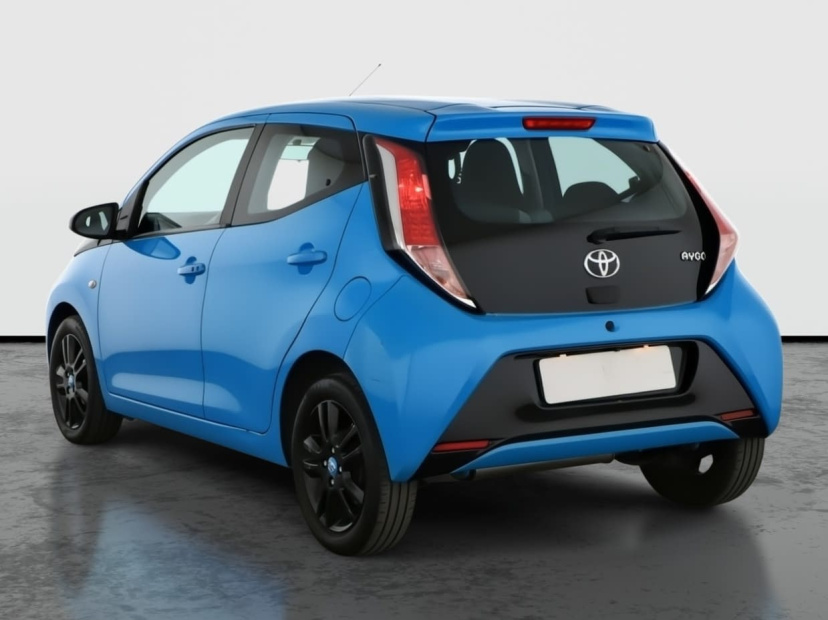 Toyota Aygo, 2015