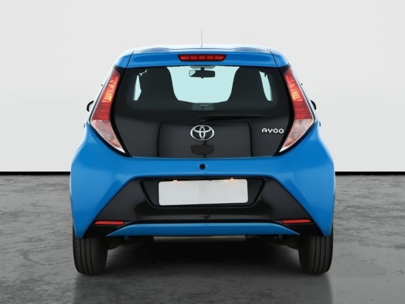 Toyota Aygo, 2015