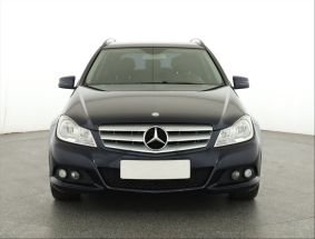 Mercedes-Benz C - 2011