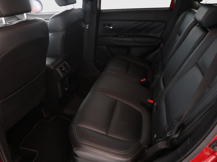 Mitsubishi Outlander, 2019