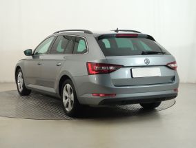 Škoda Superb - 2019
