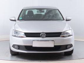 Volkswagen Jetta - 2011
