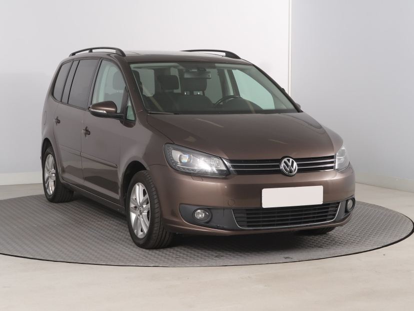 Volkswagen Touran, 2014