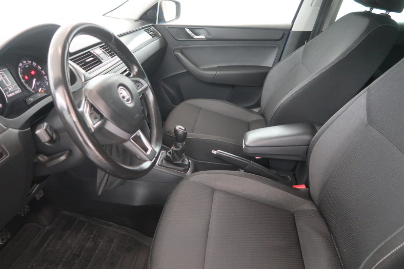 Škoda Rapid Spaceback, 2015