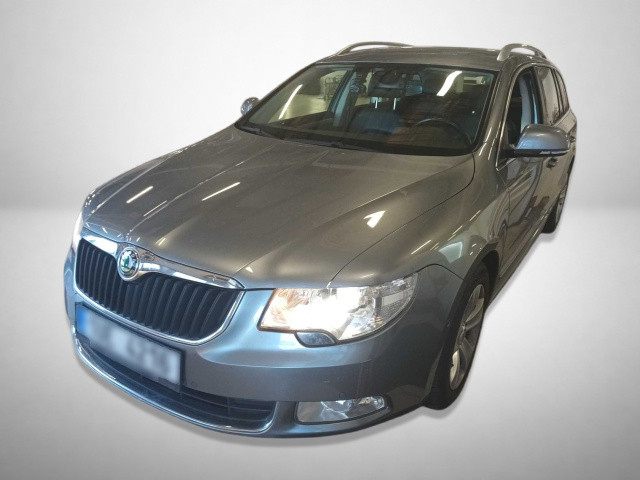 Skoda Superb 2012