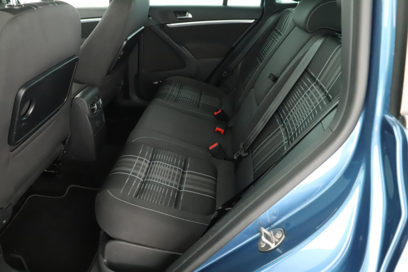 Volkswagen Tiguan, 2016