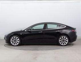 Tesla Model 3 - 2020