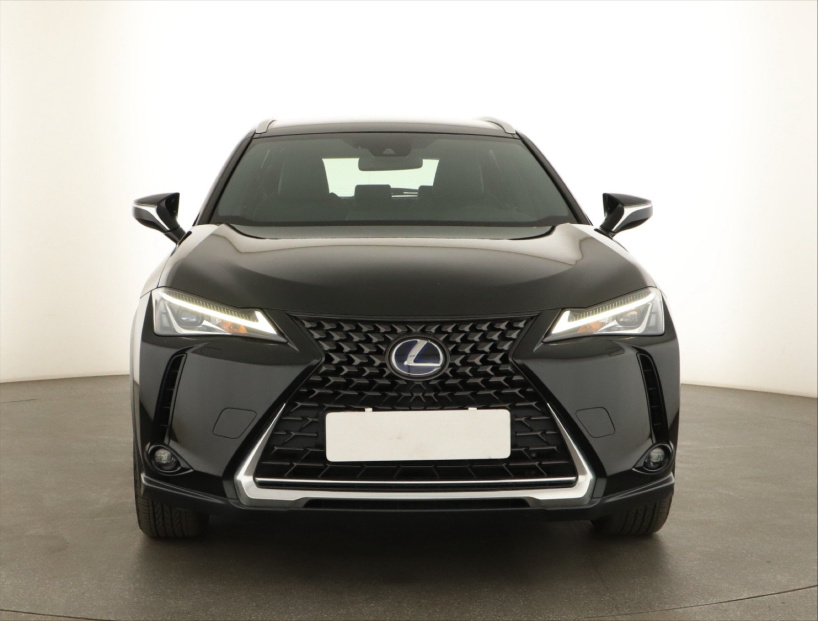 Lexus UX, 2021
