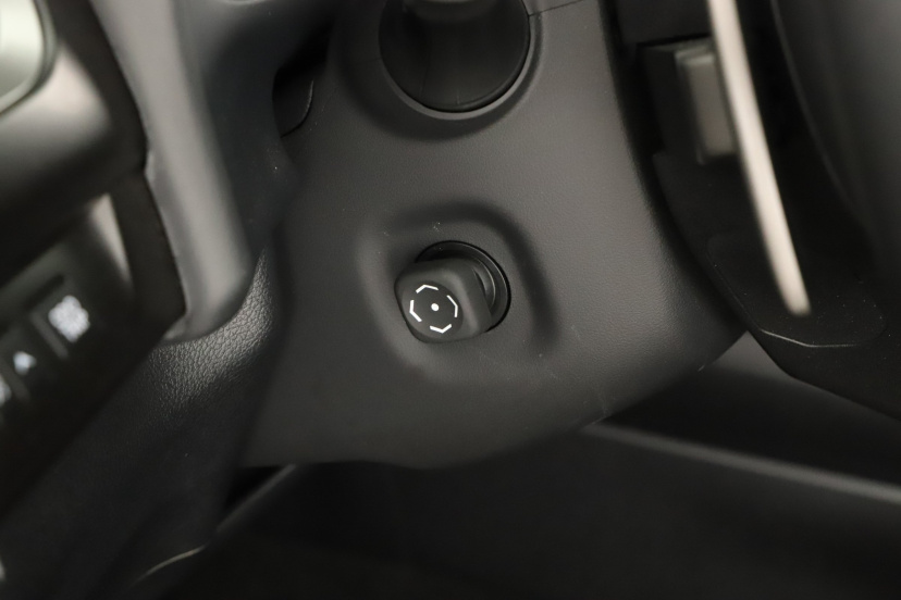 Lexus UX, 2021