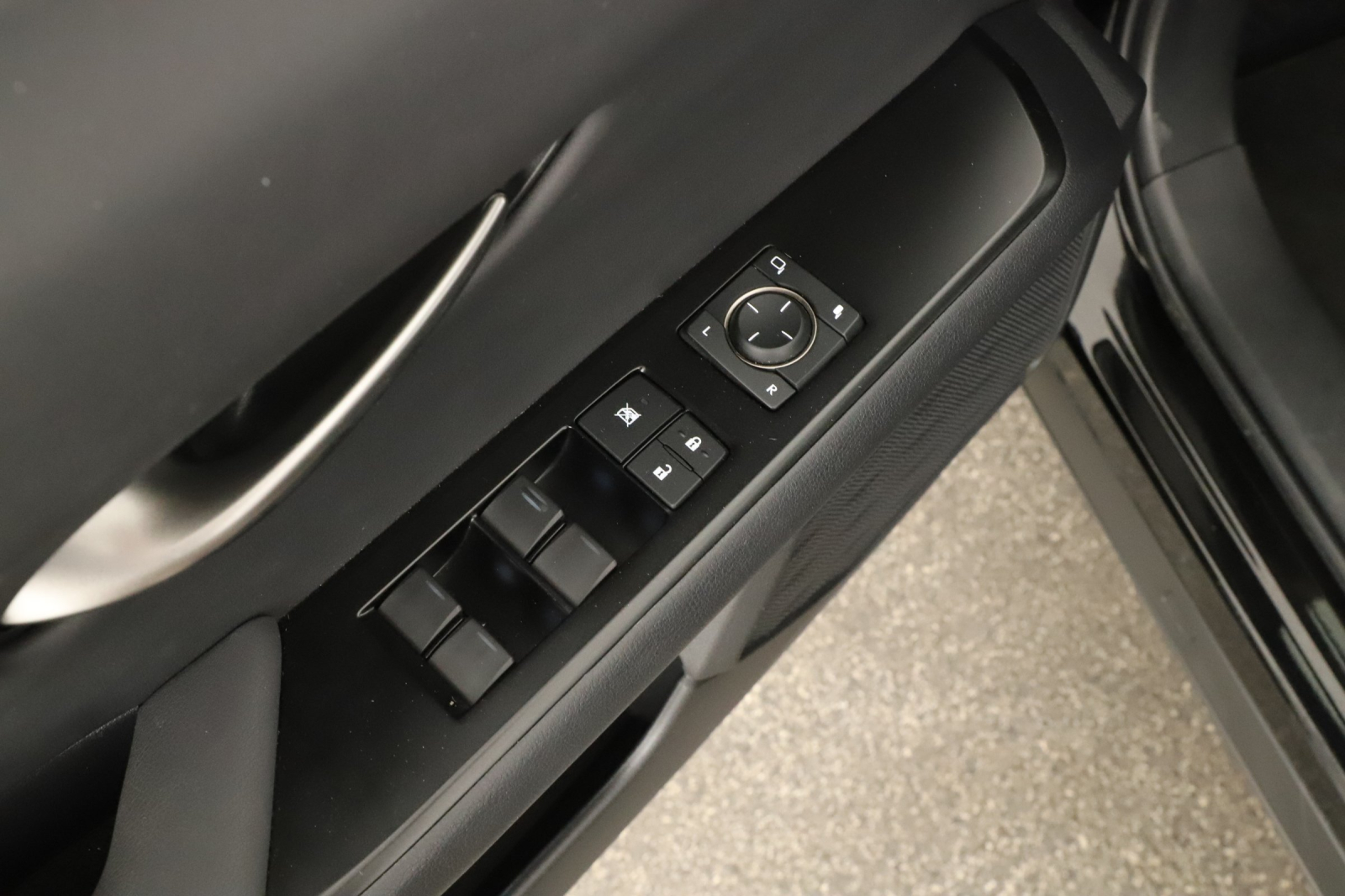 Lexus UX - 2021
