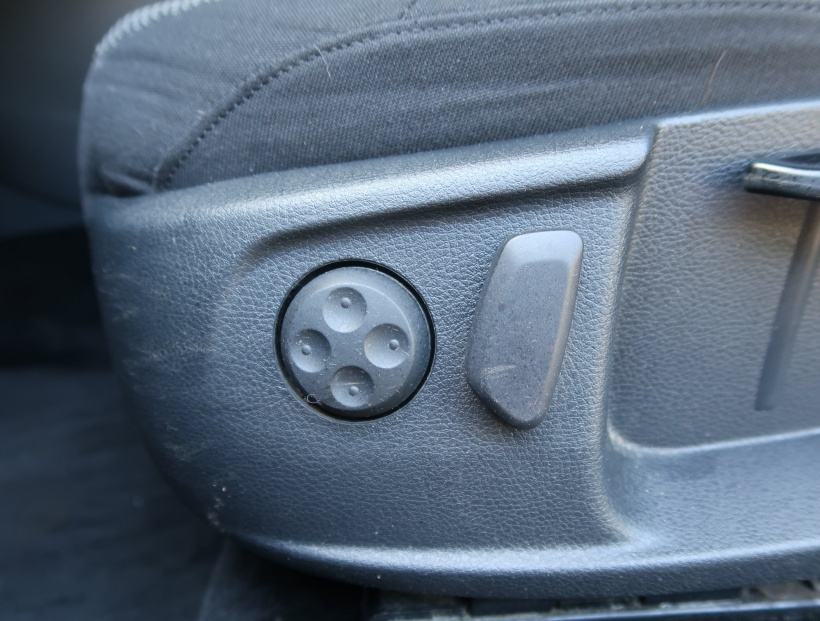 Volkswagen Passat, 2013