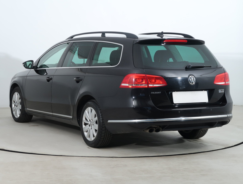 Volkswagen Passat, 2013