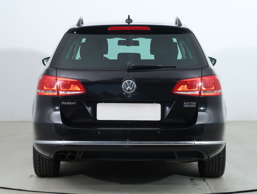 Volkswagen Passat, 2013