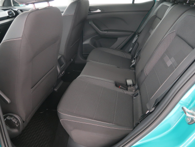 Volkswagen T-Cross - 2023