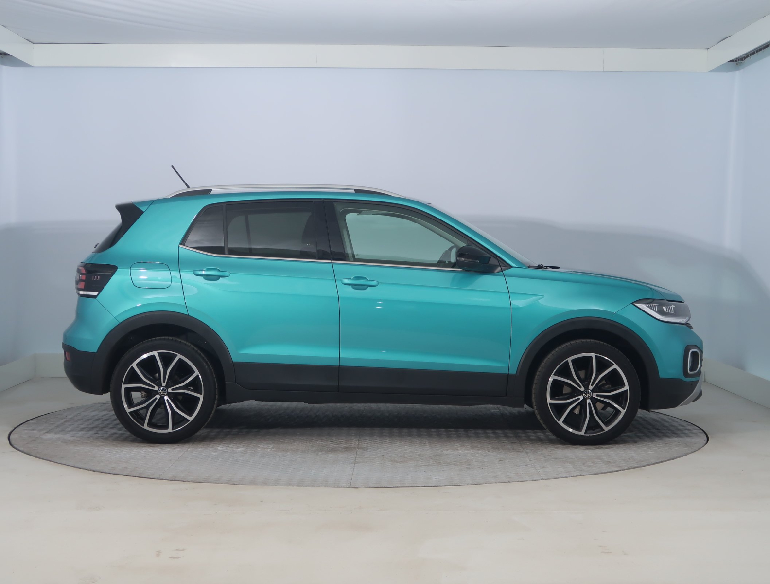 Volkswagen T-Cross - 2023
