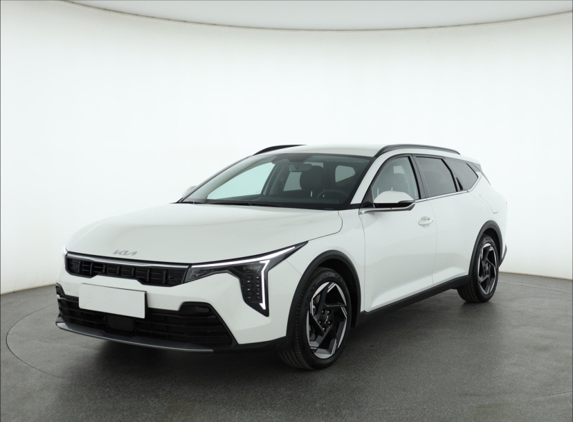 Kia K4, 2026