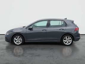 Volkswagen Golf - 2021