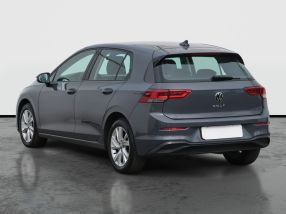 Volkswagen Golf - 2021