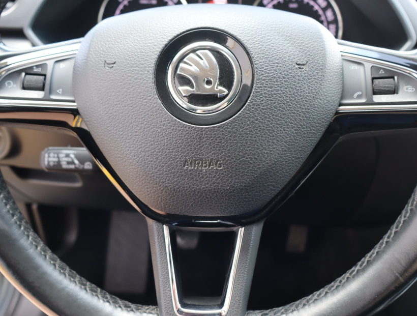 Škoda Superb, 2017