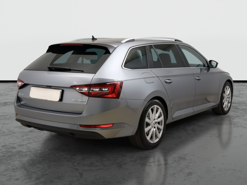 Škoda Superb, 2017