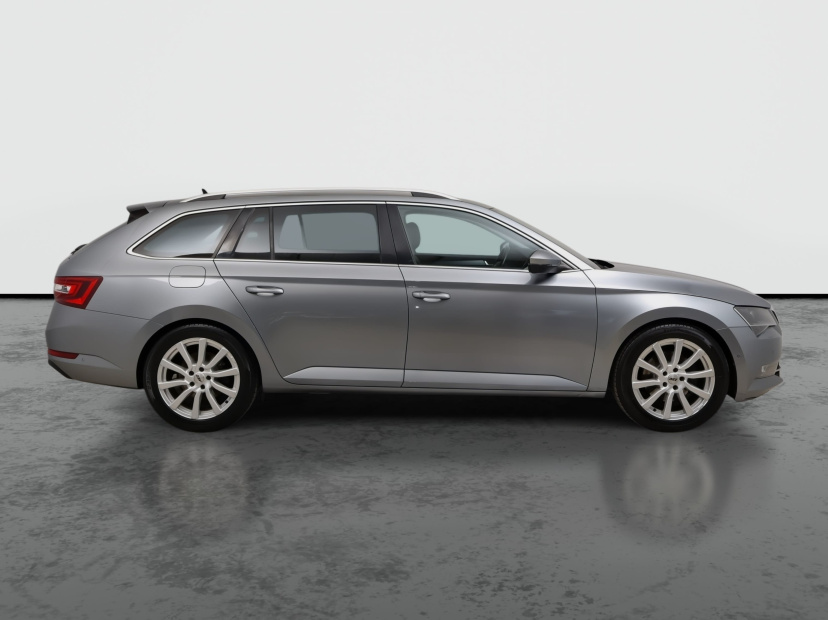 Škoda Superb, 2017
