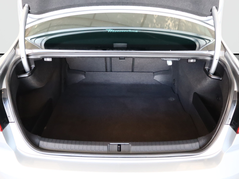 Volkswagen Passat, 2019