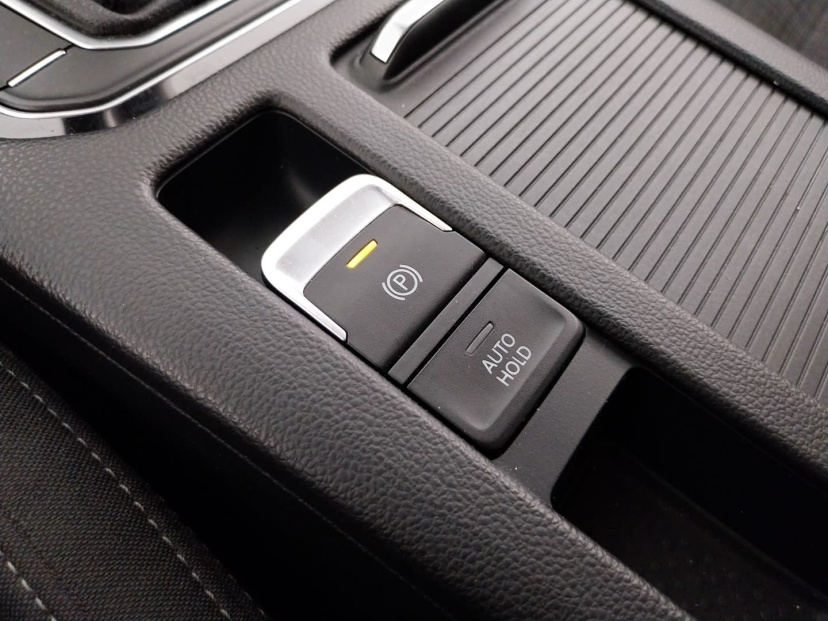 Volkswagen Passat, 2019