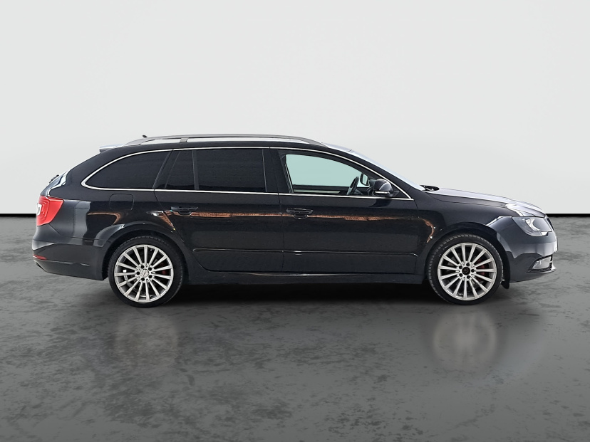 Škoda Superb, 2015