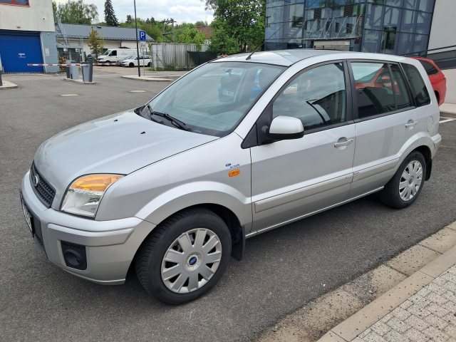Ford Fusion 2010