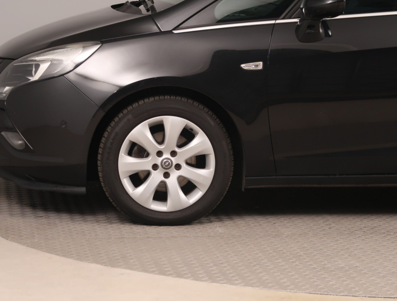 Opel Zafira Tourer, 2013