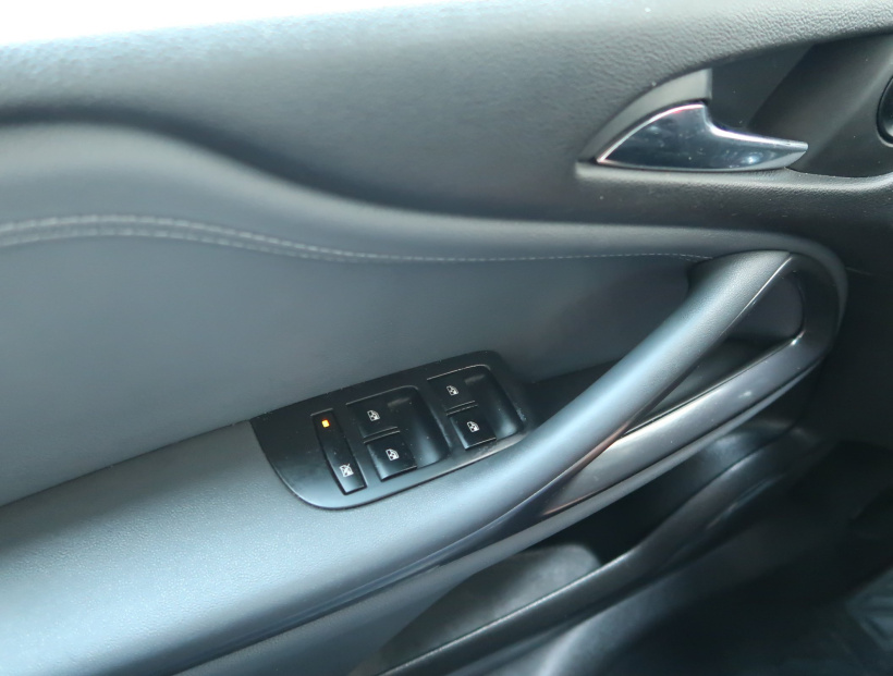 Opel Zafira Tourer, 2013