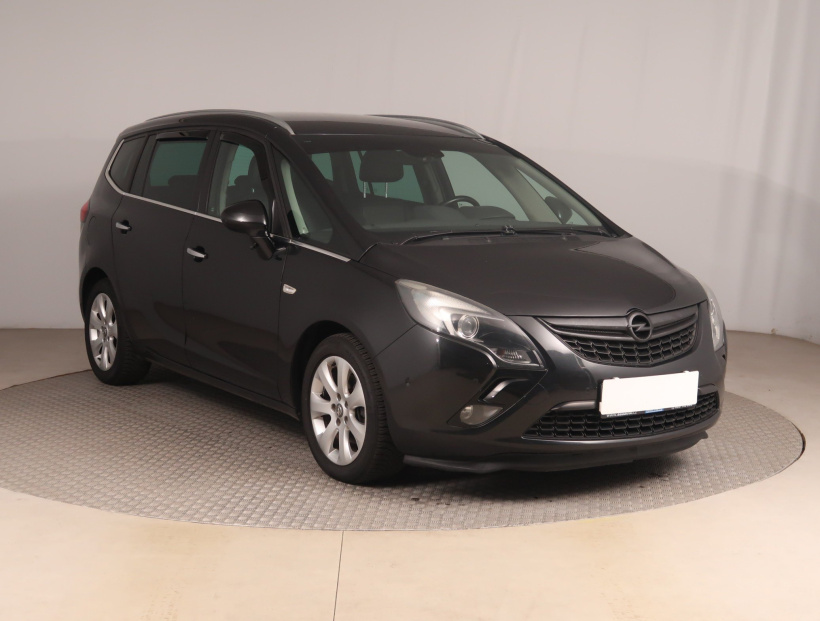Opel Zafira Tourer, 2013