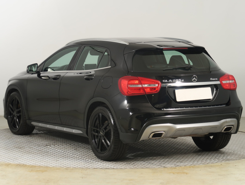 Mercedes-Benz GLA, 2017