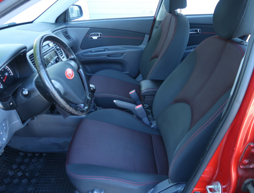 Kia Rio, 2009