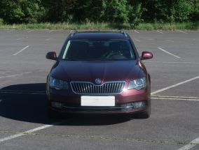 Škoda Superb - 2013