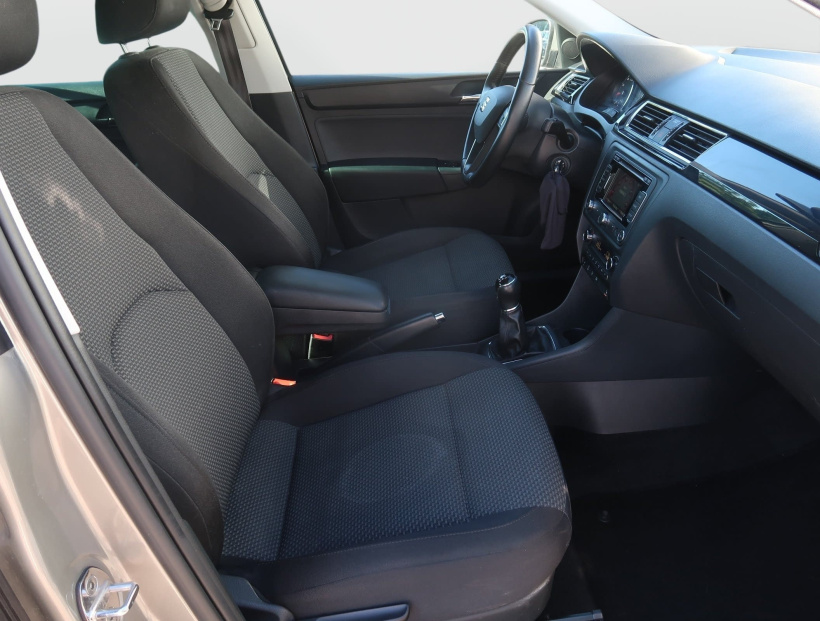 Seat Toledo, 2015