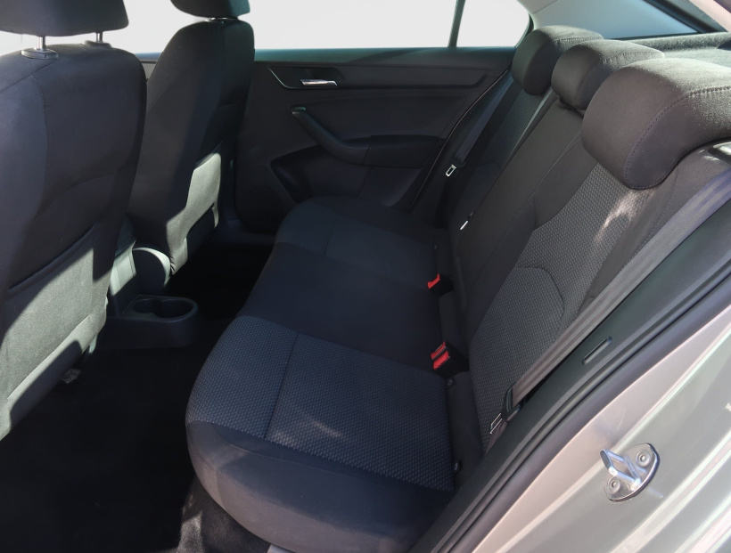 Seat Toledo, 2015