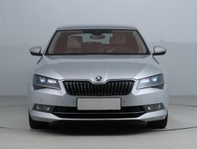 Škoda Superb - 2015