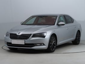 Škoda Superb - 2015