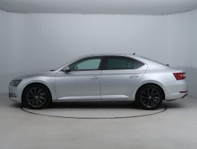 Škoda Superb - 2015