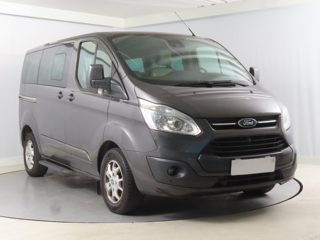 Ford Tourneo Custom 2016