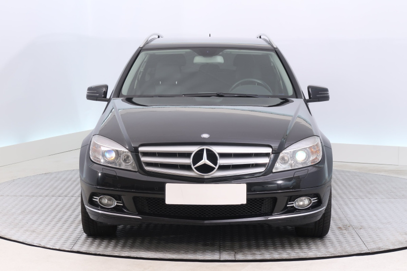Mercedes-Benz C, 2009