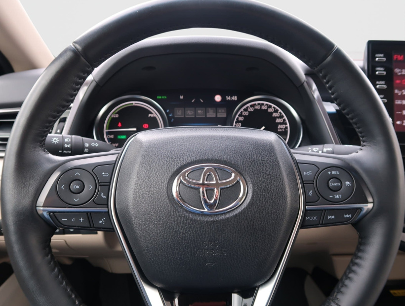 Toyota Camry, 2024