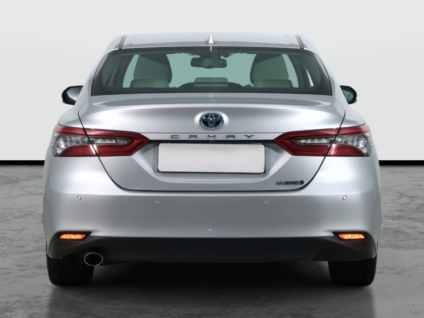 Toyota Camry, 2024