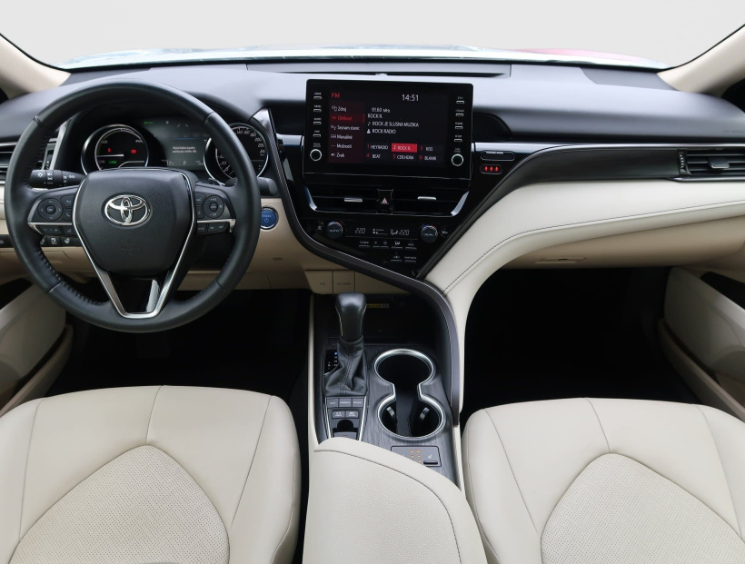 Toyota Camry, 2024
