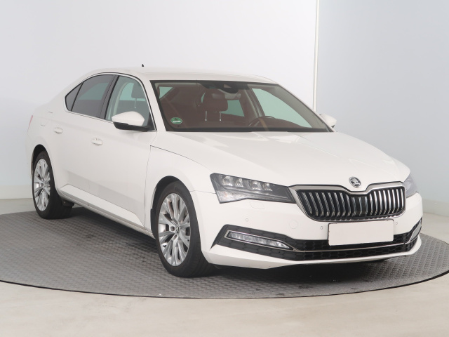 Škoda Superb 2020