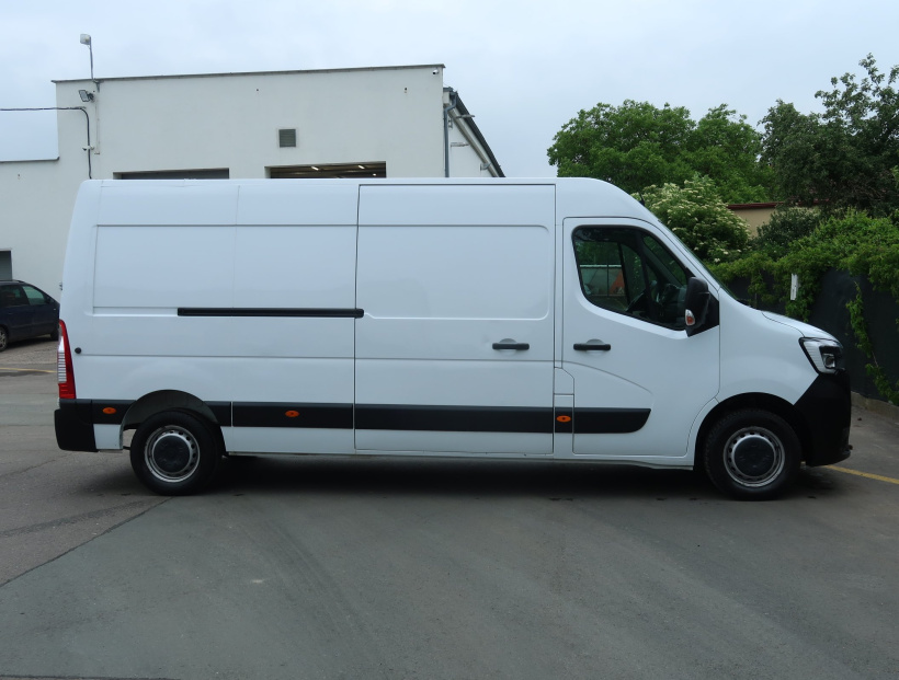 Renault Master, 2023